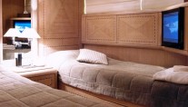 ELLICHA -  Twin Cabin